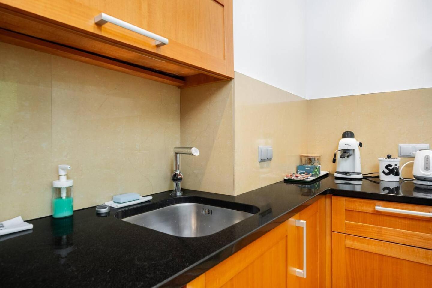 Superb Czerska Family Apartment Warschau Buitenkant foto